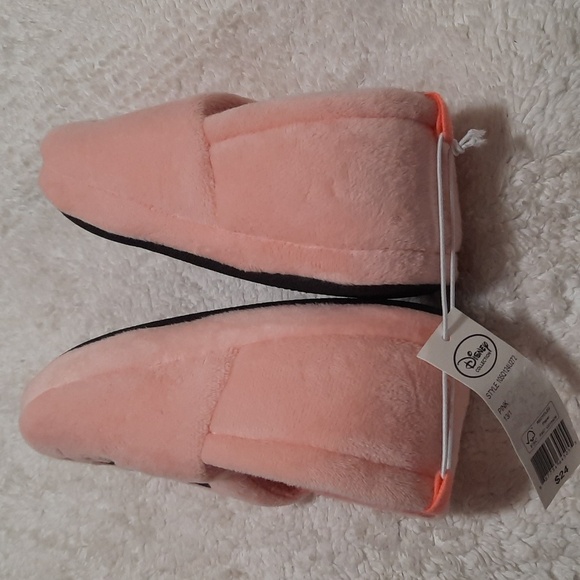 Disney Minnie Mouse Pink and Red Kids Slippers - Picture 2 of 6